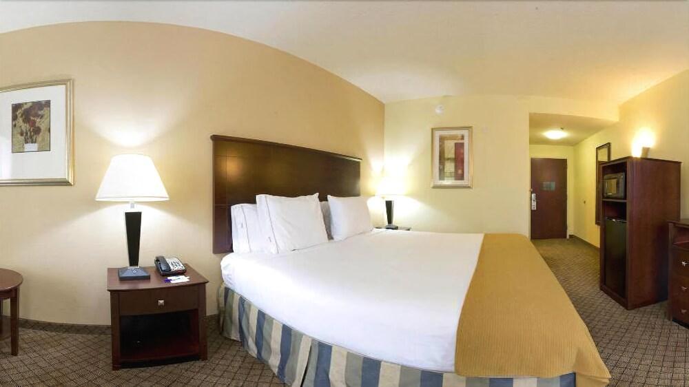 Holiday Inn Express Hotel & Suites Millington-Memphis Area By Ihg Ngoại thất bức ảnh