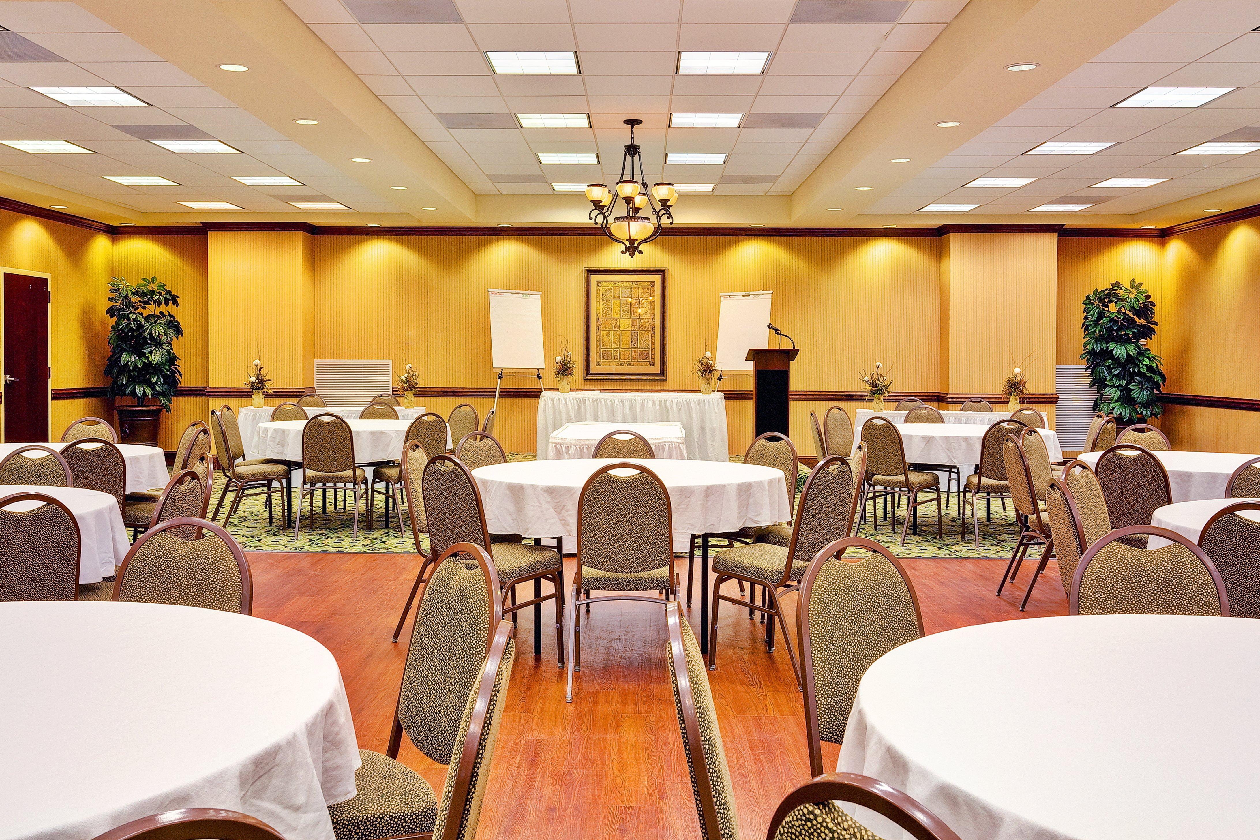 Holiday Inn Express Hotel & Suites Millington-Memphis Area By Ihg Ngoại thất bức ảnh